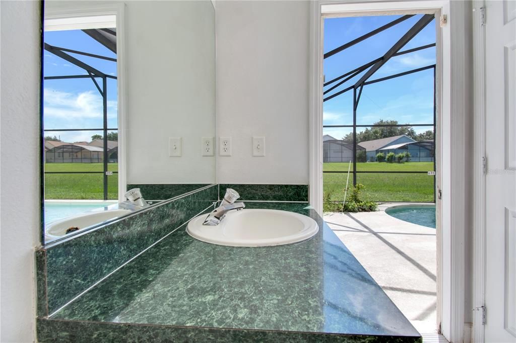 For Rent: $2,200 (4 beds, 3 baths, 1562 Square Feet)