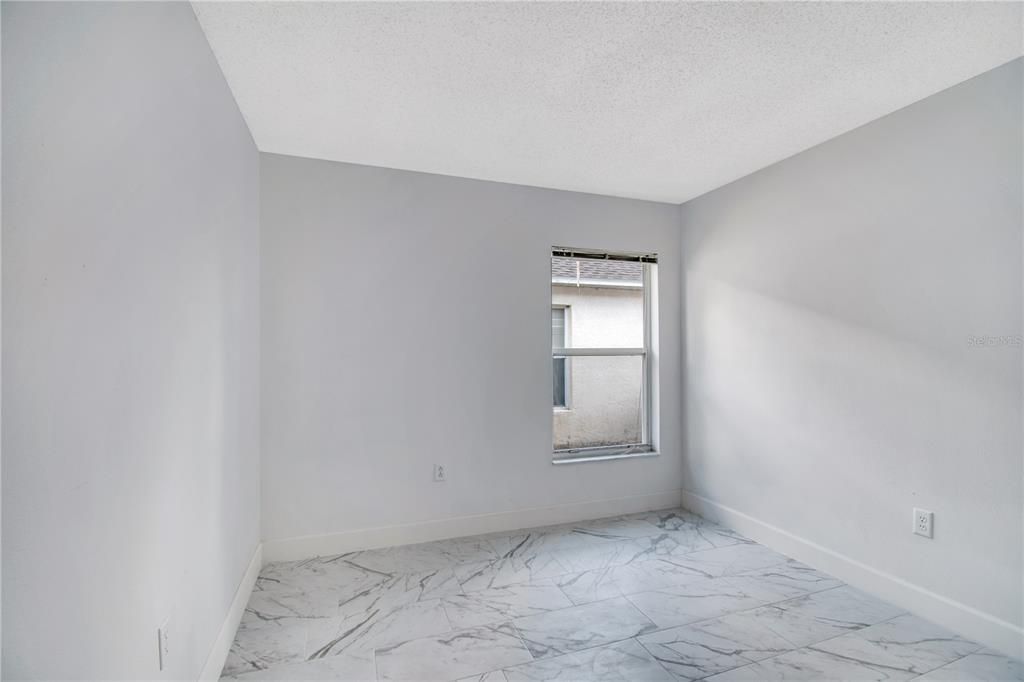 For Rent: $2,200 (4 beds, 3 baths, 1562 Square Feet)