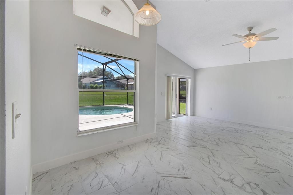 For Rent: $2,200 (4 beds, 3 baths, 1562 Square Feet)