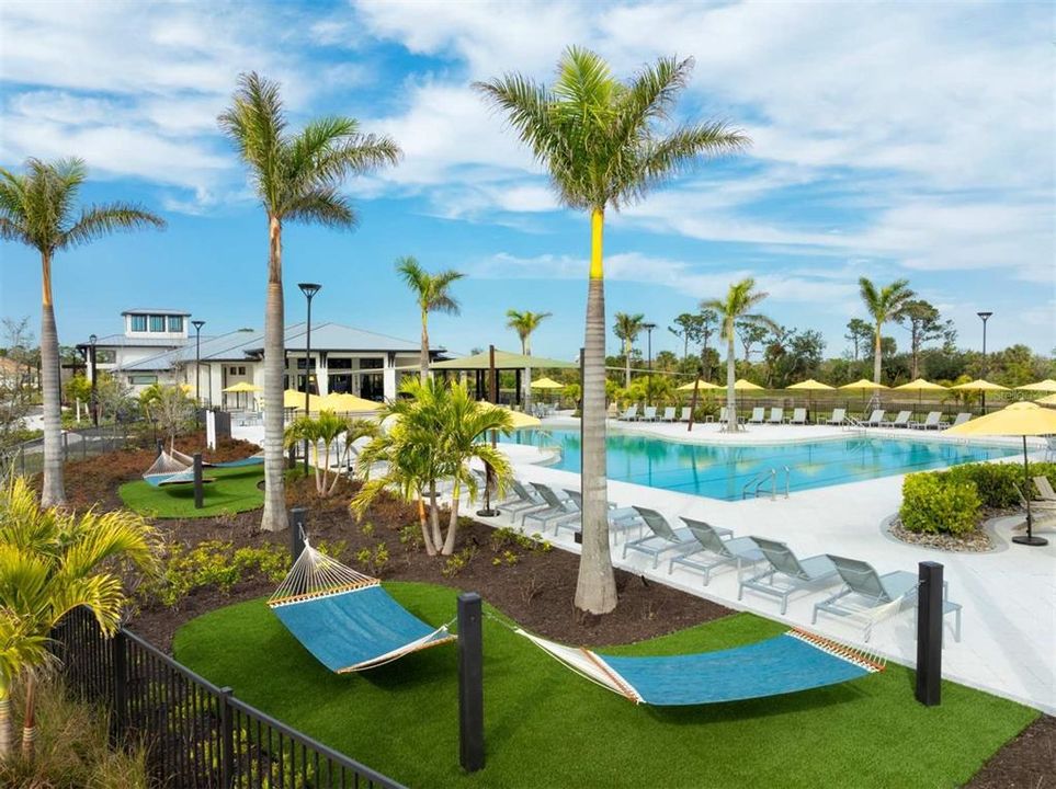 Activo con contrato: $557,000 (3 camas, 2 baños, 2005 Pies cuadrados)