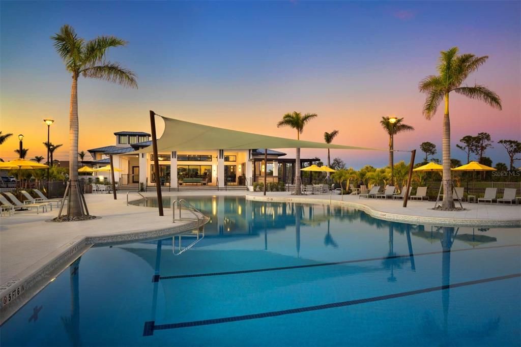 Activo con contrato: $557,000 (3 camas, 2 baños, 2005 Pies cuadrados)