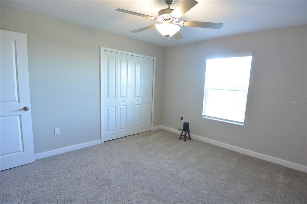 En Venta: $425,000 (3 camas, 2 baños, 2319 Pies cuadrados)