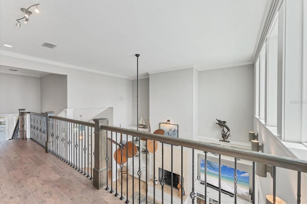 待售: $1,999,000 (3 贝兹, 2 浴室, 2554 平方英尺)