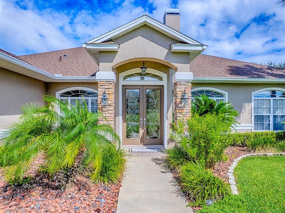 Active With Contract: $469,500 (4 beds, 3 baths, 2700 Square Feet)