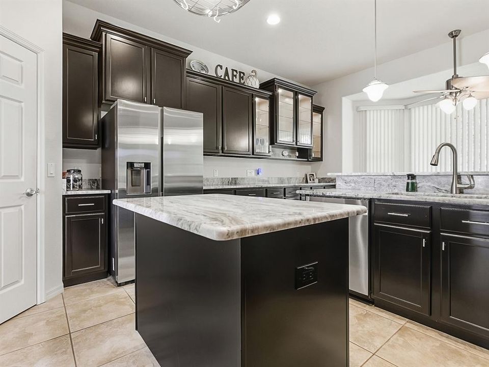 Active With Contract: $469,500 (4 beds, 3 baths, 2700 Square Feet)