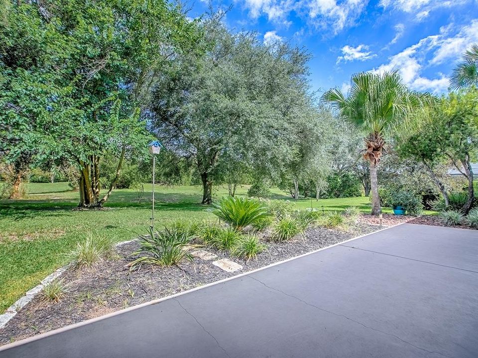 Active With Contract: $469,500 (4 beds, 3 baths, 2700 Square Feet)