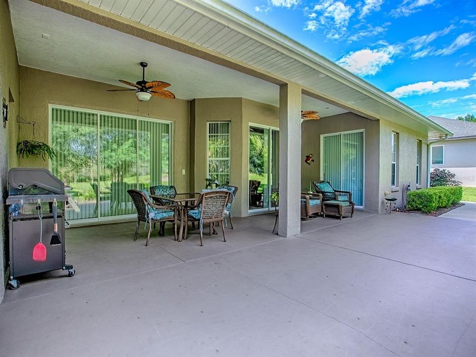 Active With Contract: $469,500 (4 beds, 3 baths, 2700 Square Feet)