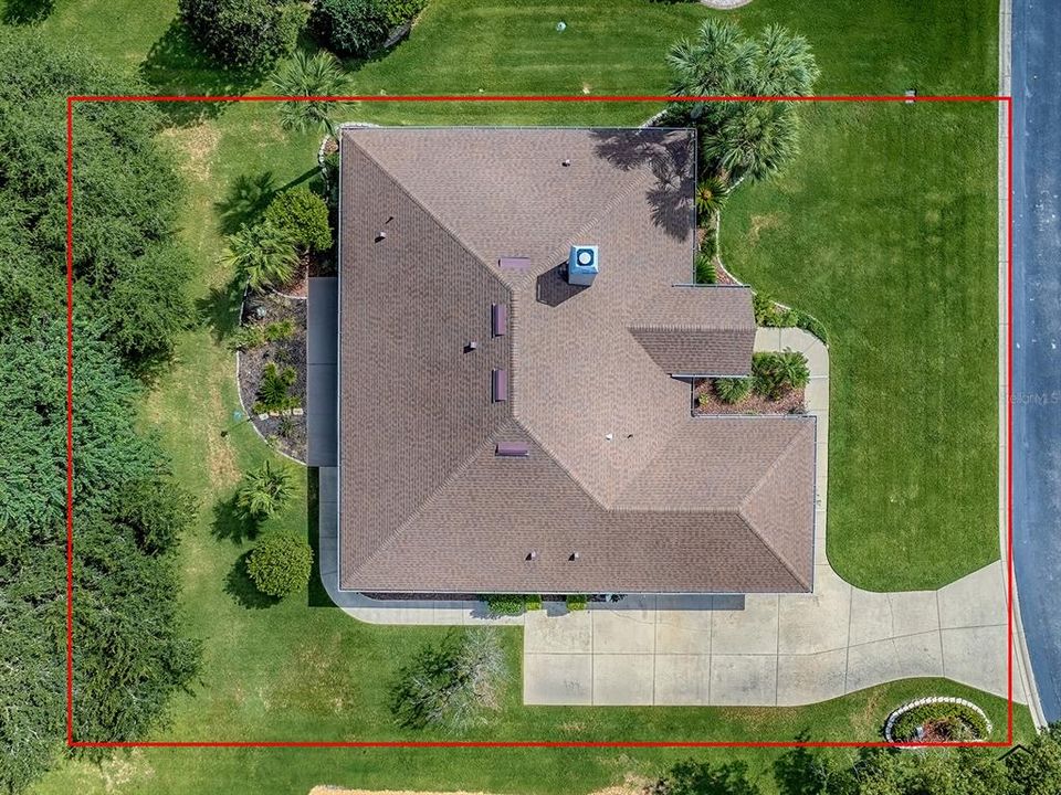 Active With Contract: $469,500 (4 beds, 3 baths, 2700 Square Feet)