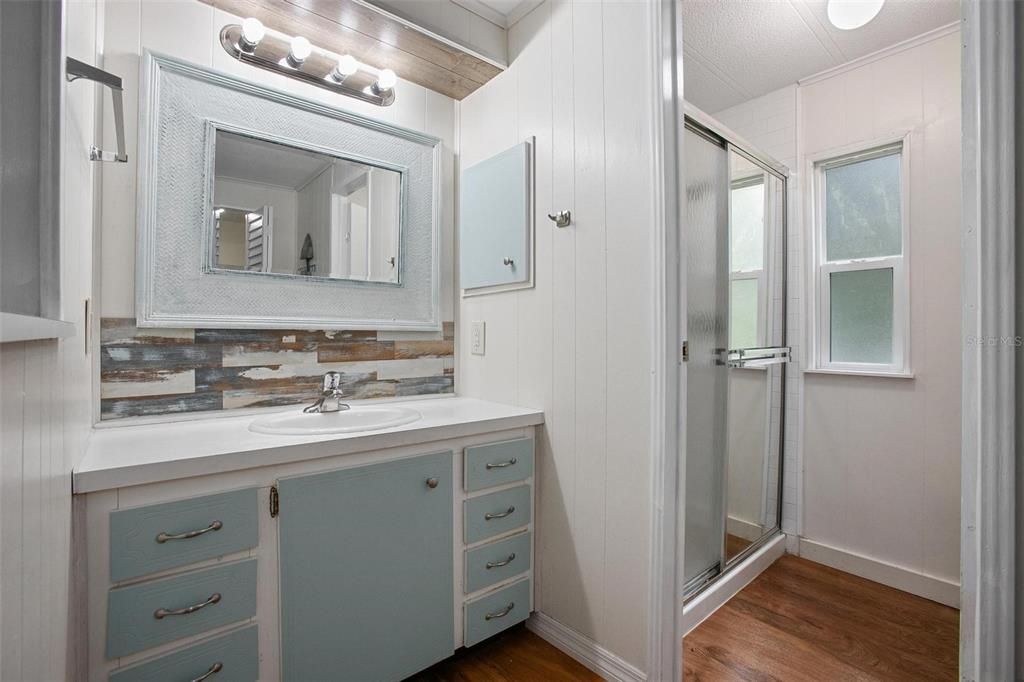 En Venta: $215,900 (2 camas, 2 baños, 1152 Pies cuadrados)