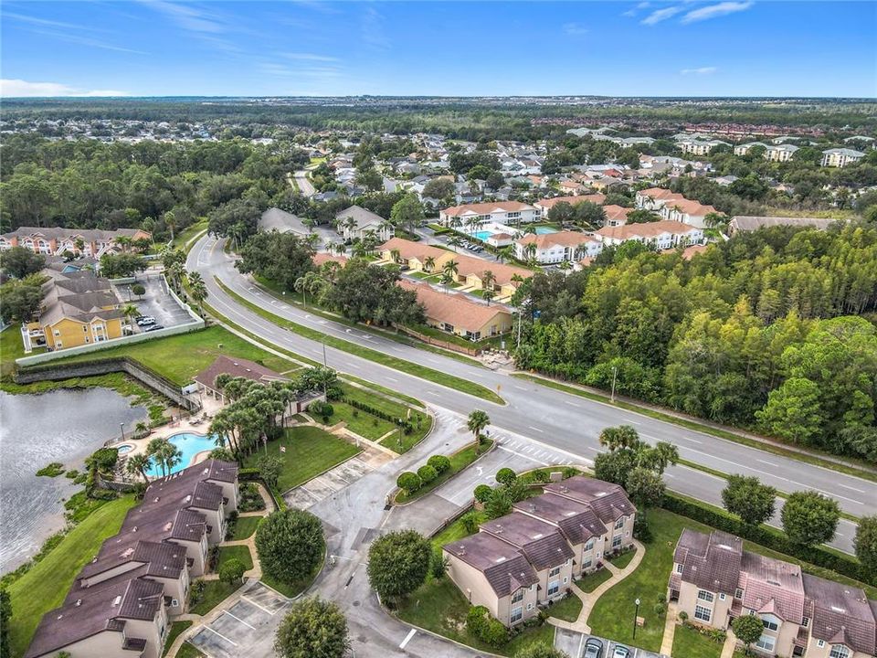 For Sale: $299,990 (2 beds, 2 baths, 1012 Square Feet)