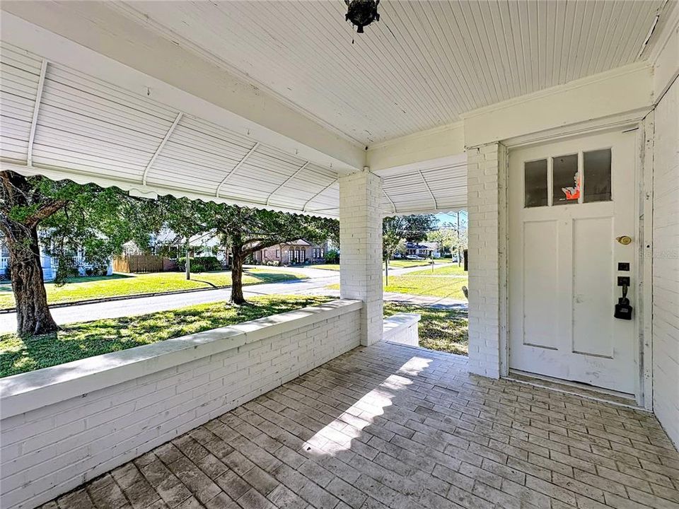 For Sale: $234,900 (3 beds, 1 baths, 1323 Square Feet)