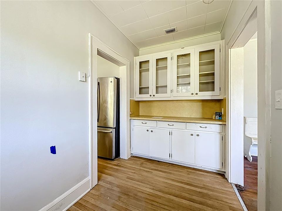 For Sale: $234,900 (3 beds, 1 baths, 1323 Square Feet)