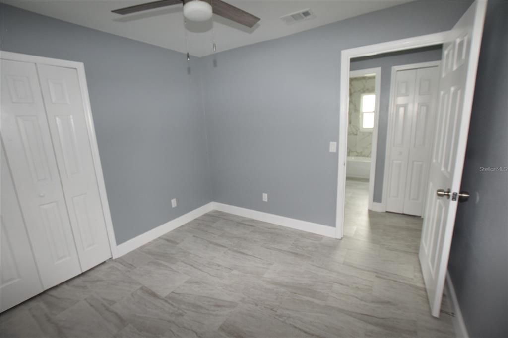 For Rent: $2,095 (3 beds, 2 baths, 1097 Square Feet)