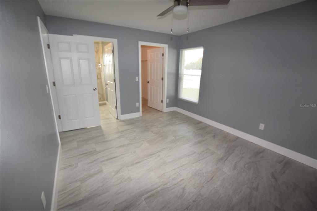 For Rent: $2,095 (3 beds, 2 baths, 1097 Square Feet)