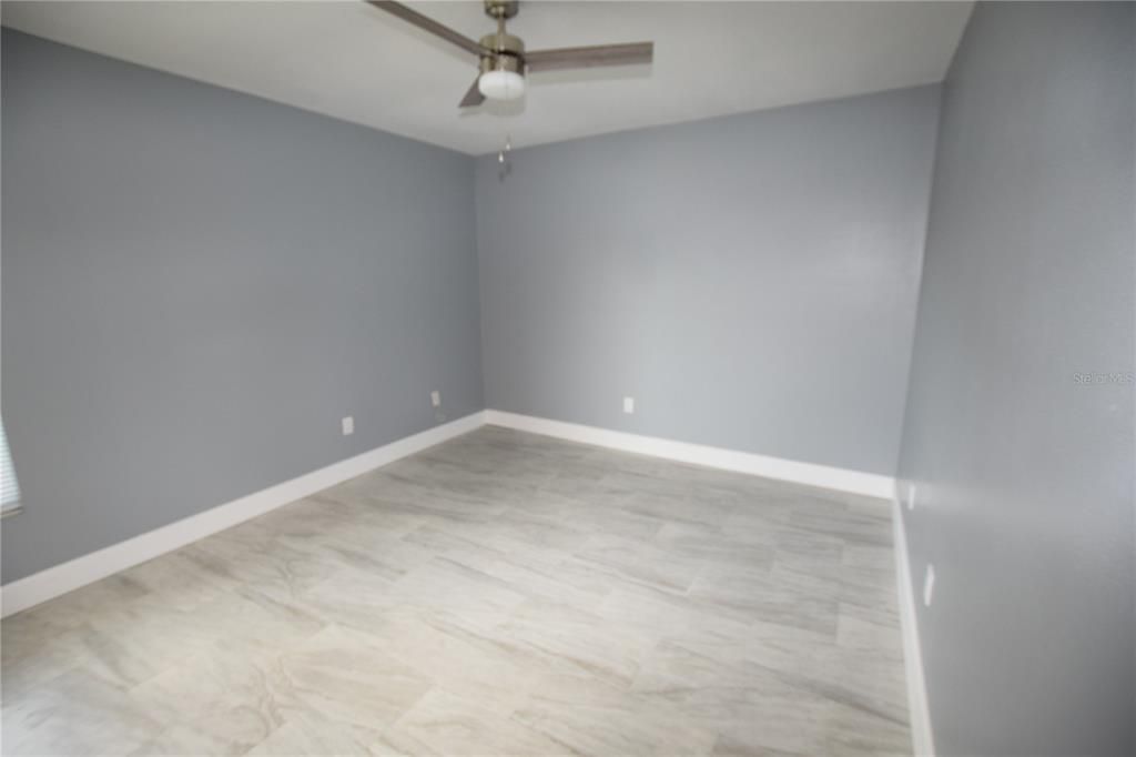 For Rent: $2,095 (3 beds, 2 baths, 1097 Square Feet)
