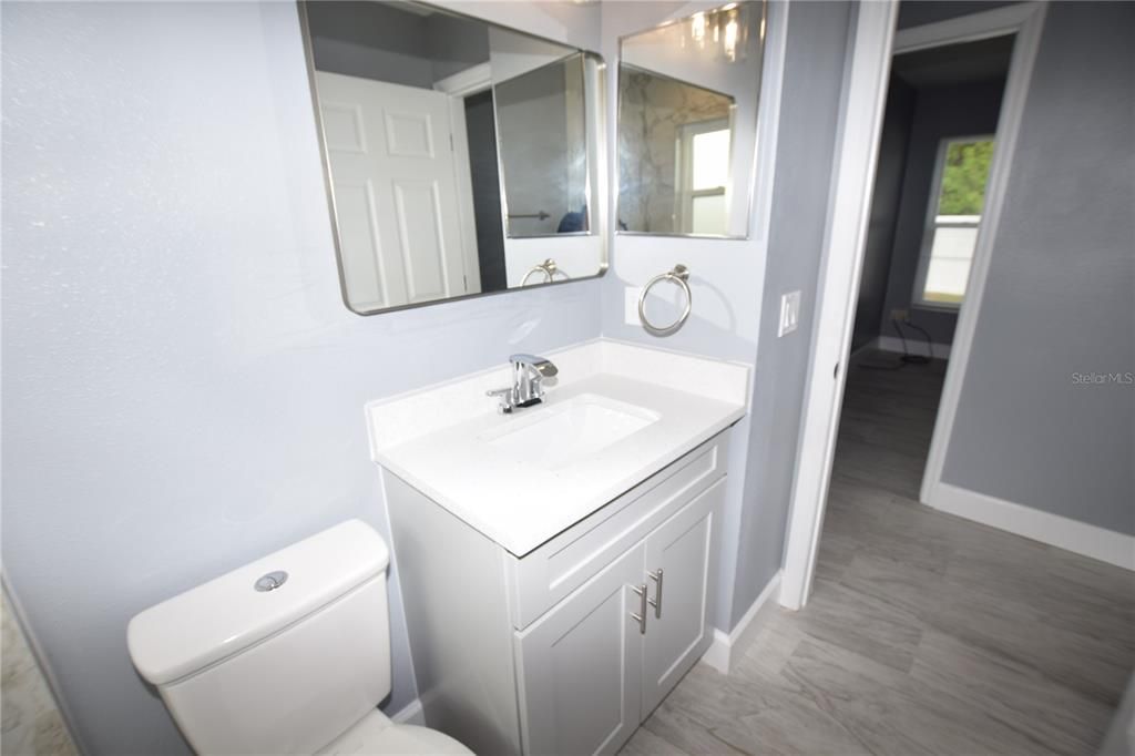 For Rent: $2,095 (3 beds, 2 baths, 1097 Square Feet)