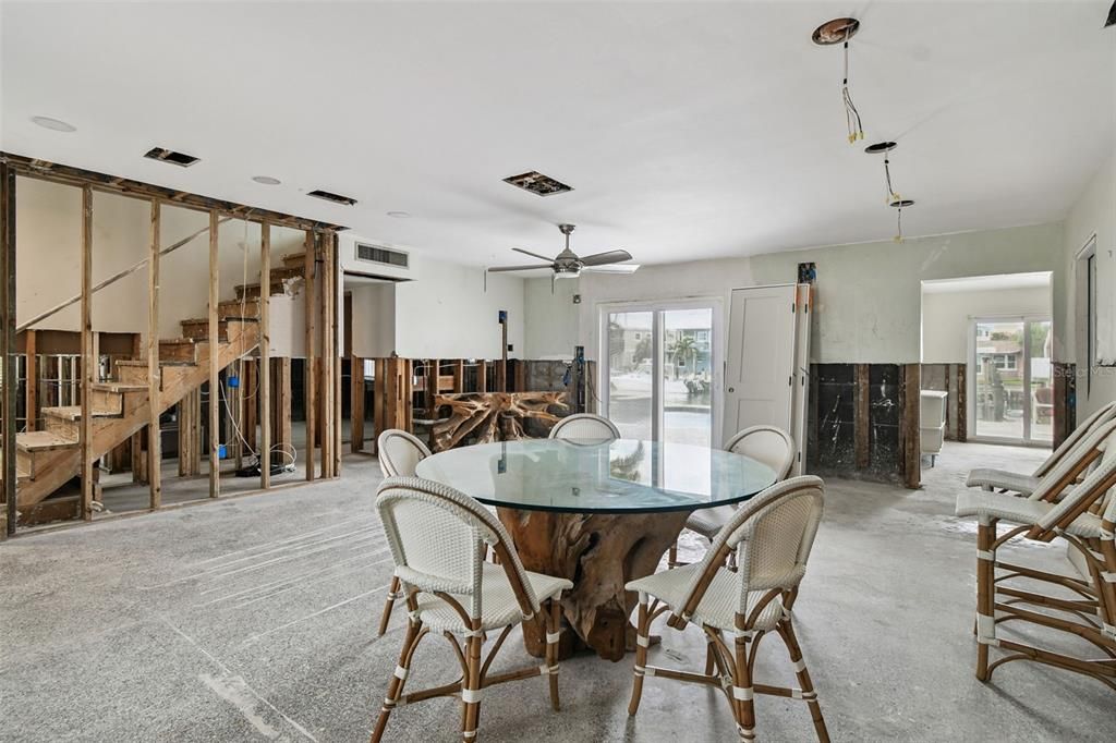 For Sale: $899,000 (4 beds, 2 baths, 1760 Square Feet)