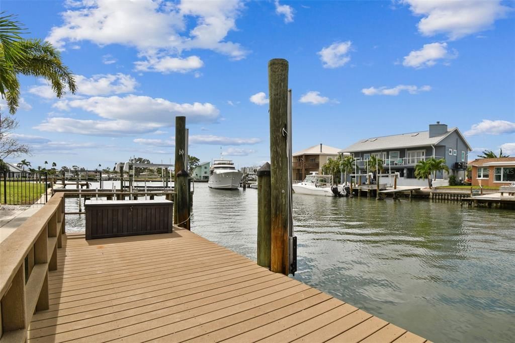 For Sale: $899,000 (4 beds, 2 baths, 1760 Square Feet)