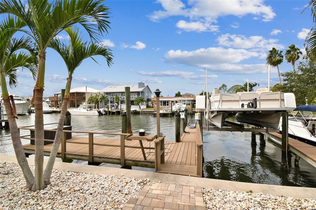 For Sale: $899,000 (4 beds, 2 baths, 1760 Square Feet)