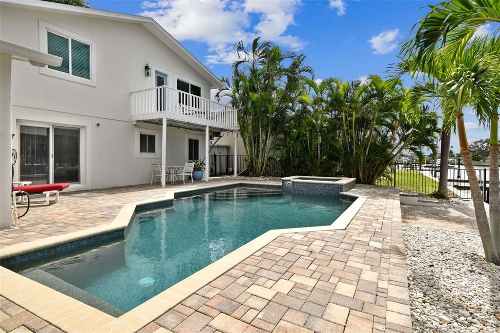 For Sale: $899,000 (4 beds, 2 baths, 1760 Square Feet)