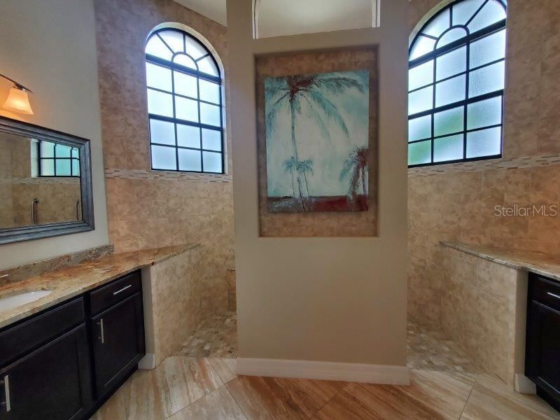 For Rent: $4,000 (3 beds, 2 baths, 2267 Square Feet)