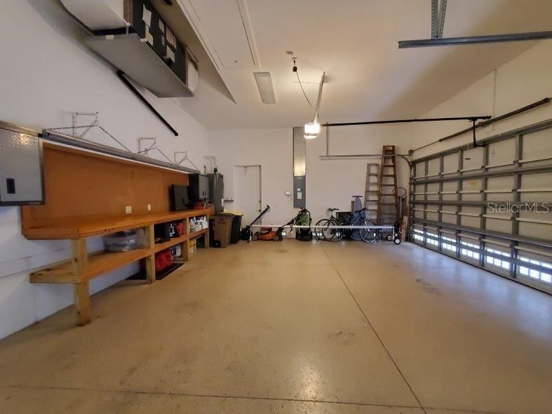 For Rent: $4,000 (3 beds, 2 baths, 2267 Square Feet)