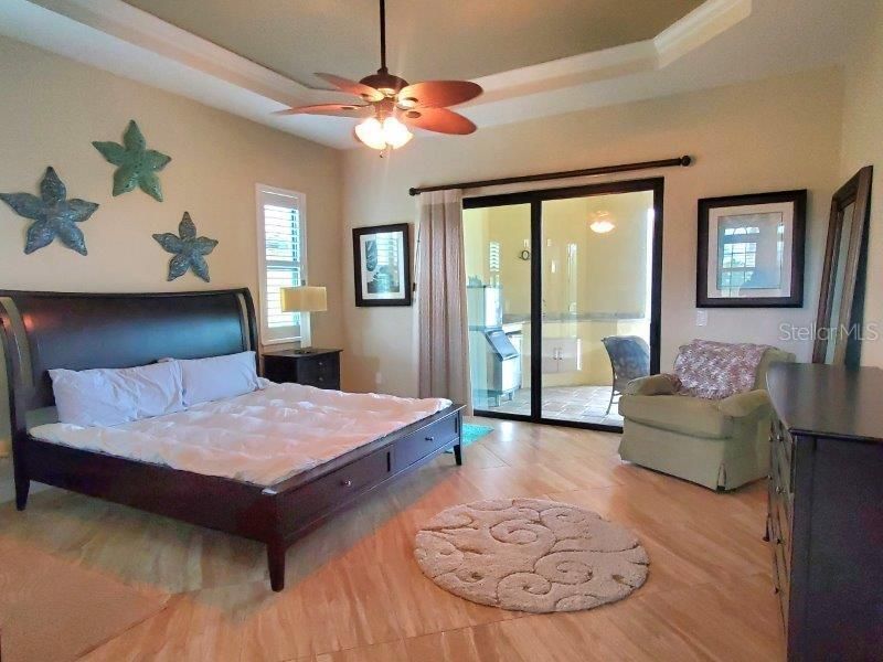 For Rent: $4,000 (3 beds, 2 baths, 2267 Square Feet)