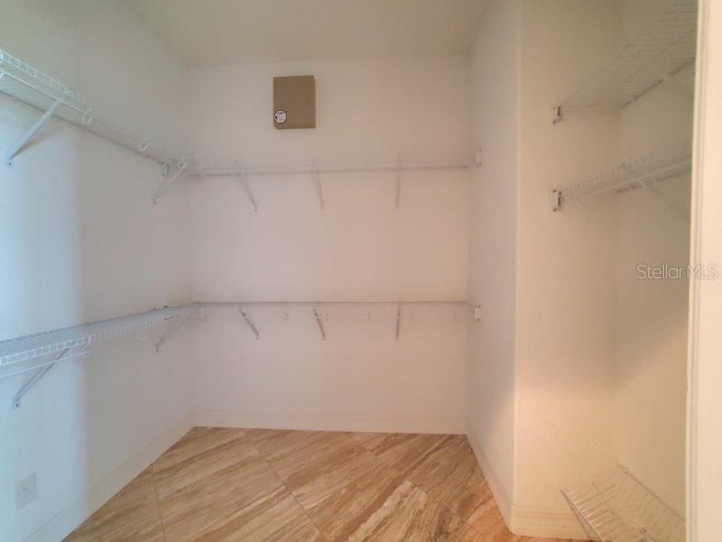 For Rent: $4,000 (3 beds, 2 baths, 2267 Square Feet)