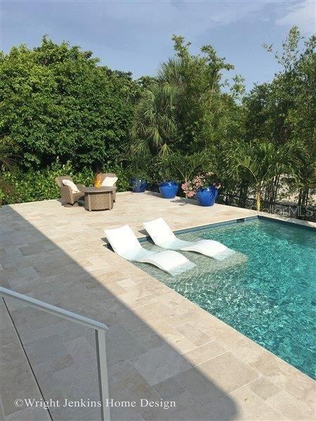 出租: $36,000 (4 贝兹, 4 浴室, 3087 平方英尺)