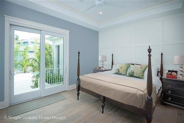 出租: $36,000 (4 贝兹, 4 浴室, 3087 平方英尺)