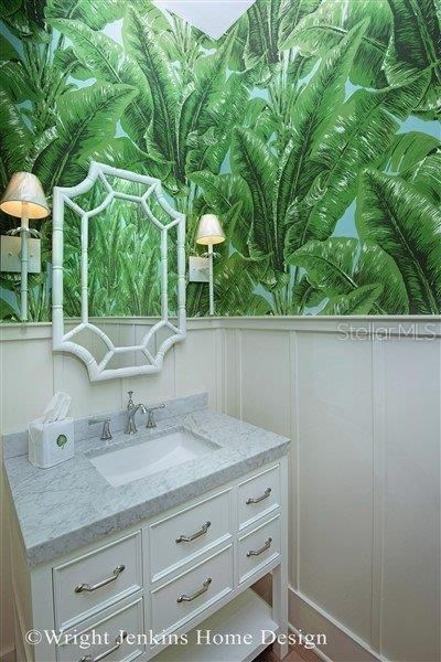 出租: $36,000 (4 贝兹, 4 浴室, 3087 平方英尺)