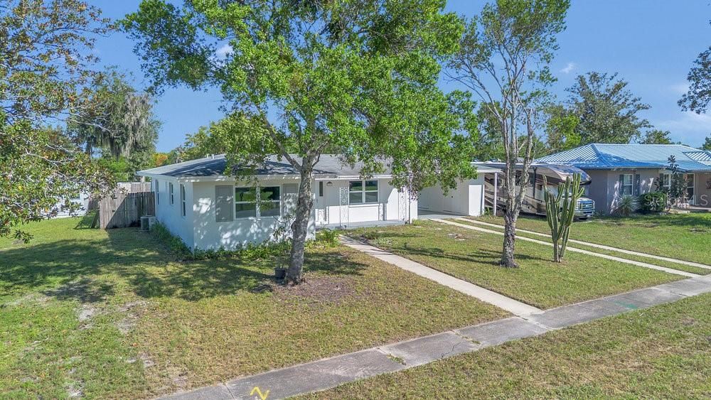 待售: $265,000 (2 贝兹, 2 浴室, 1030 平方英尺)