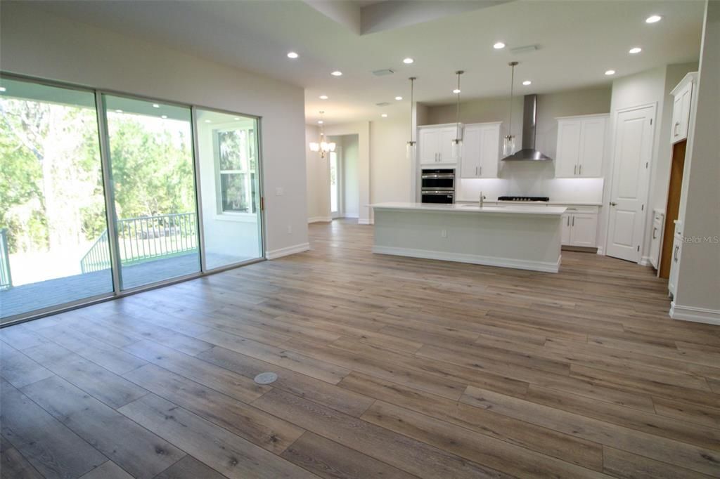 For Sale: $715,000 (3 beds, 3 baths, 2667 Square Feet)