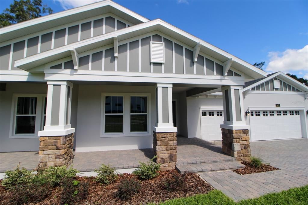 For Sale: $715,000 (3 beds, 3 baths, 2667 Square Feet)