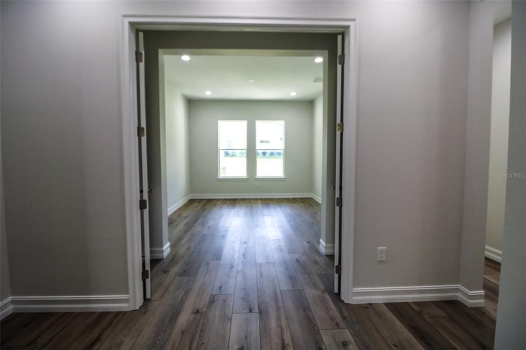 For Sale: $715,000 (3 beds, 3 baths, 2667 Square Feet)