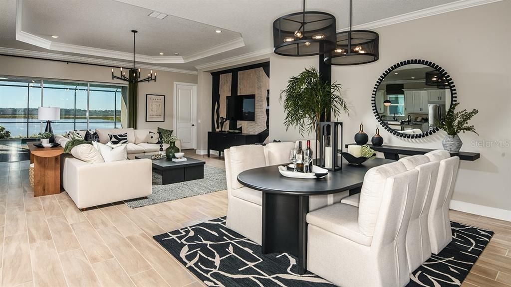 Activo con contrato: $950,000 (3 camas, 3 baños, 3115 Pies cuadrados)