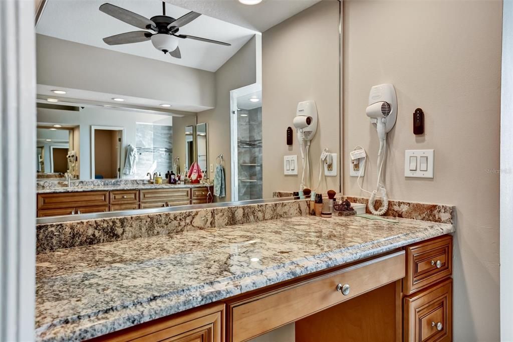 For Sale: $860,000 (3 beds, 2 baths, 2495 Square Feet)