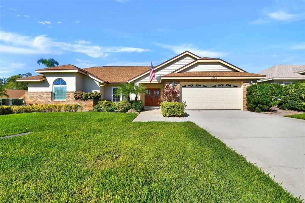 For Sale: $860,000 (3 beds, 2 baths, 2495 Square Feet)