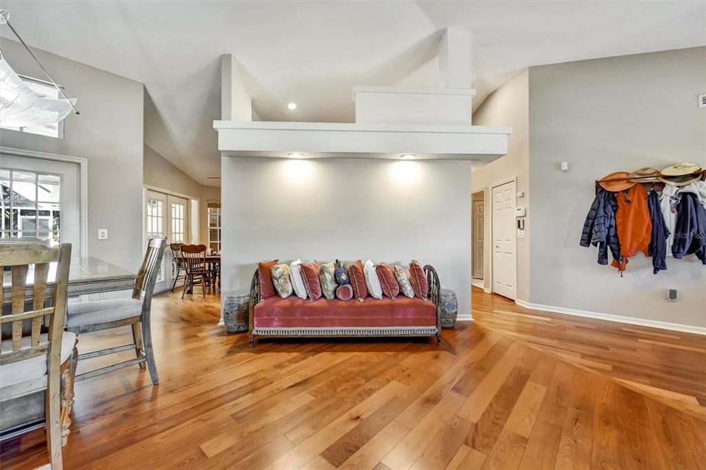 For Sale: $860,000 (3 beds, 2 baths, 2495 Square Feet)