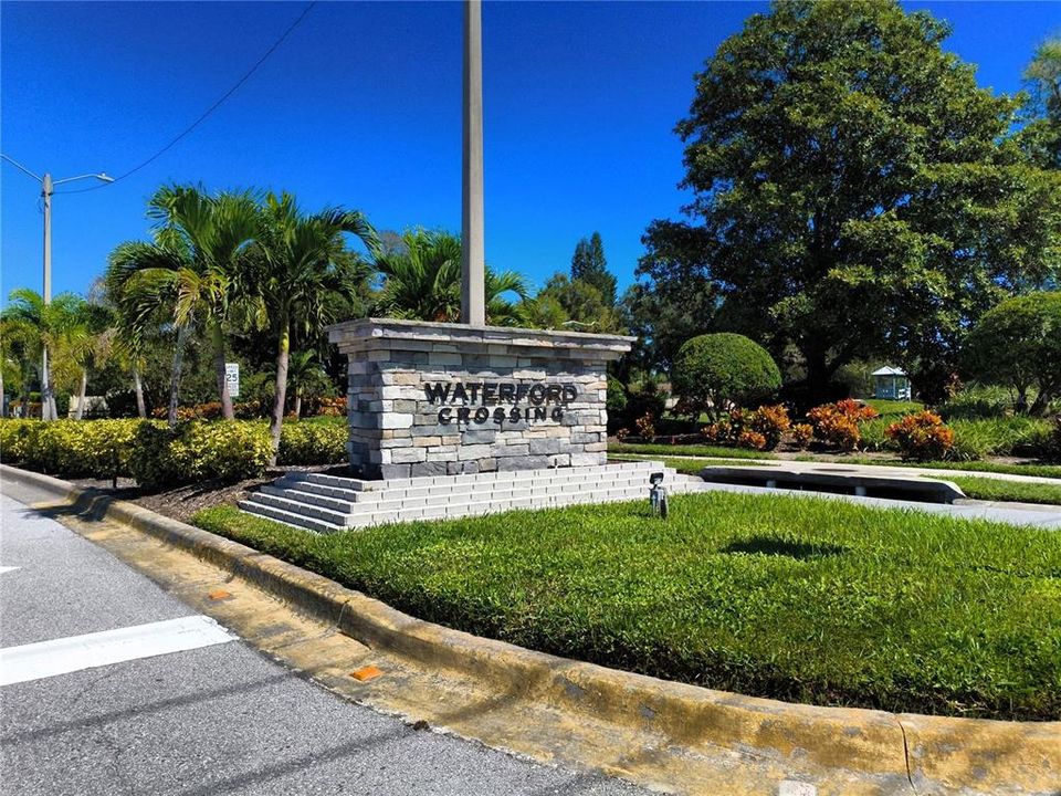 For Sale: $860,000 (3 beds, 2 baths, 2495 Square Feet)