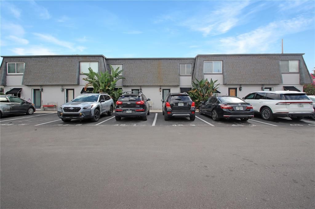 For Sale: $140,000 (2 beds, 1 baths, 1240 Square Feet)