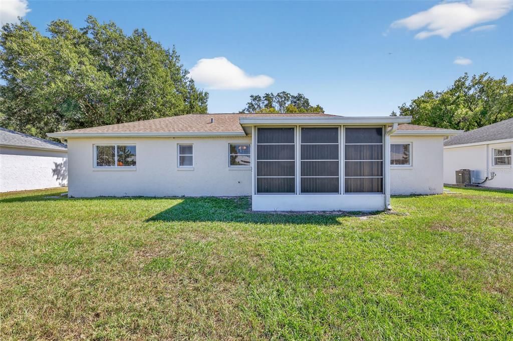 En Venta: $165,000 (2 camas, 2 baños, 1100 Pies cuadrados)