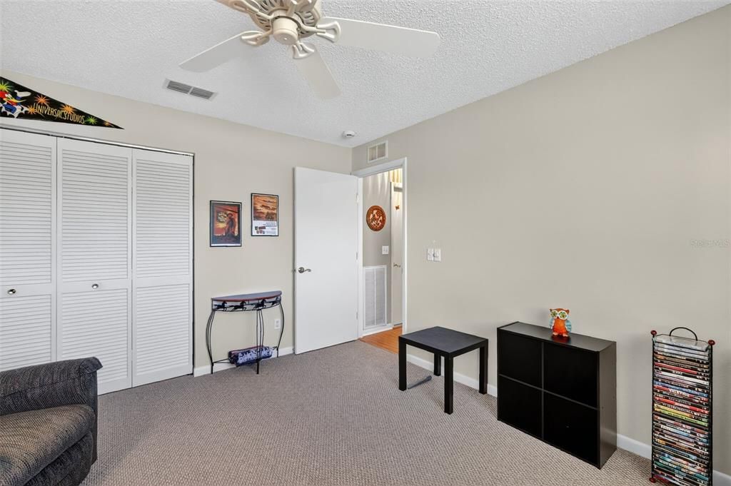 En Venta: $165,000 (2 camas, 2 baños, 1100 Pies cuadrados)