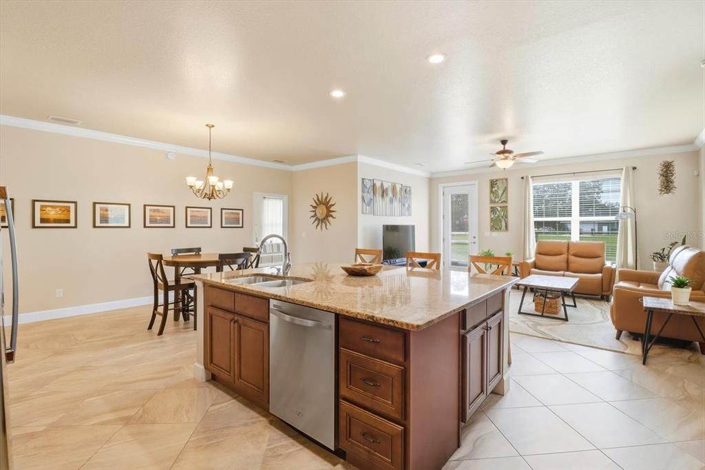 待售: $324,900 (3 贝兹, 2 浴室, 1847 平方英尺)