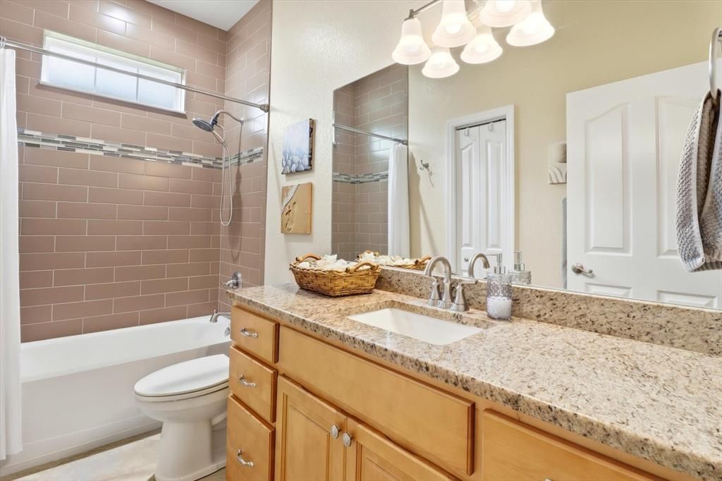 待售: $324,900 (3 贝兹, 2 浴室, 1847 平方英尺)