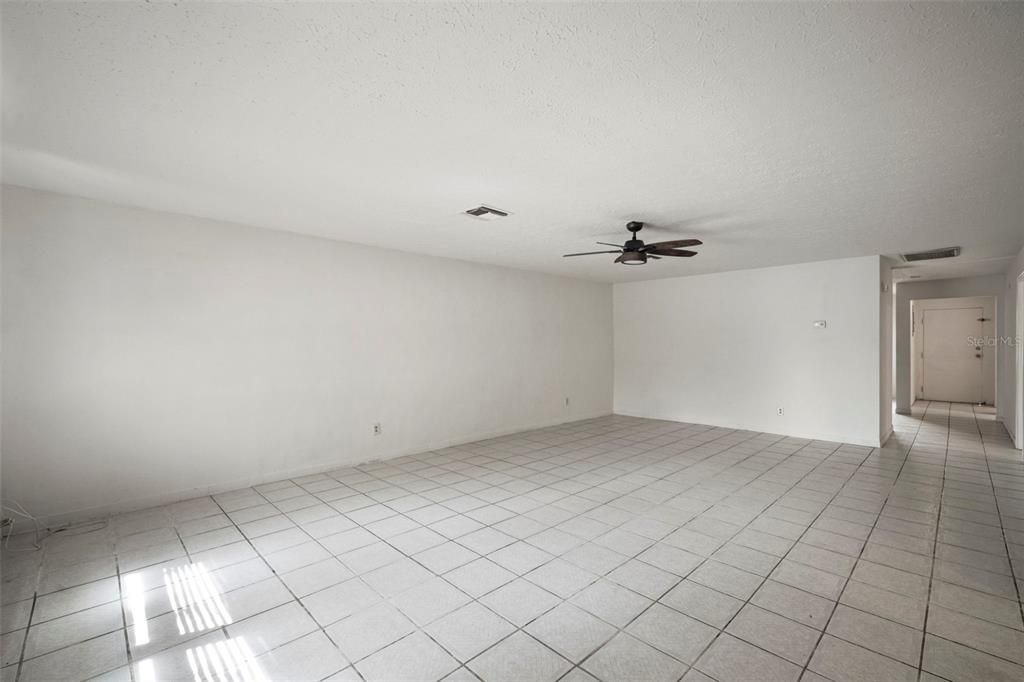 待售: $464,900 (6 贝兹, 0 浴室, 3149 平方英尺)