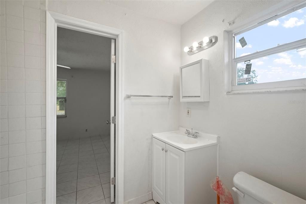 待售: $464,900 (6 贝兹, 0 浴室, 3149 平方英尺)