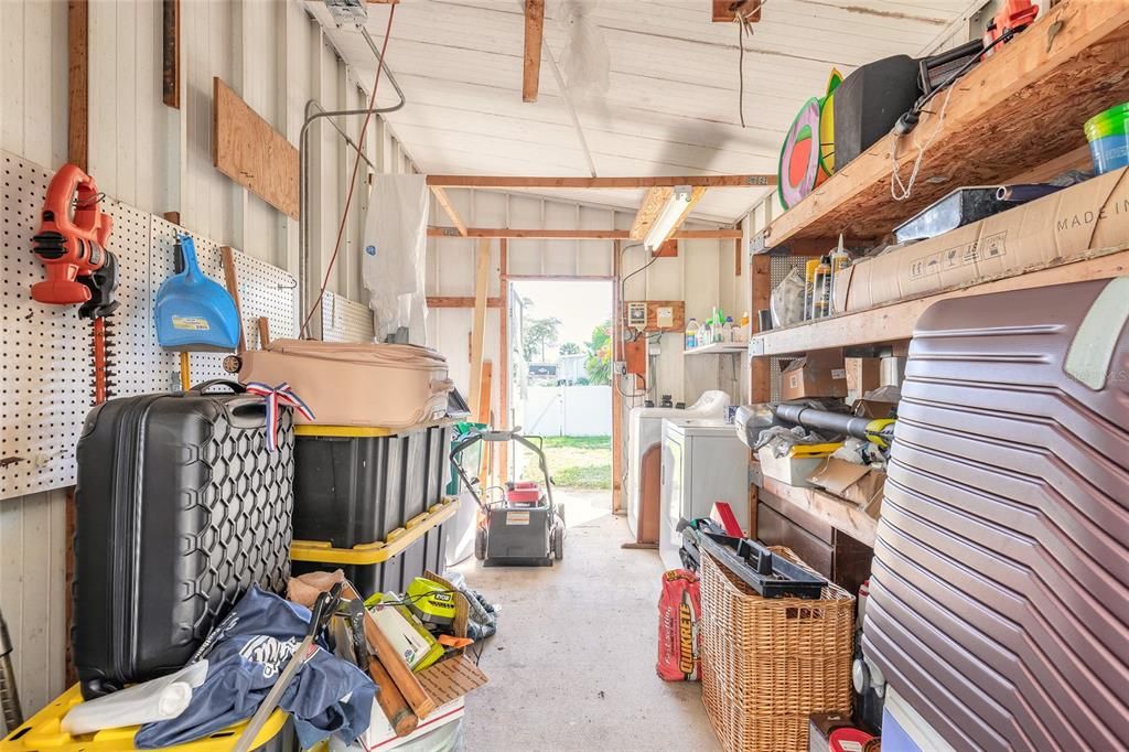 Active With Contract: $179,900 (2 beds, 2 baths, 1248 Square Feet)