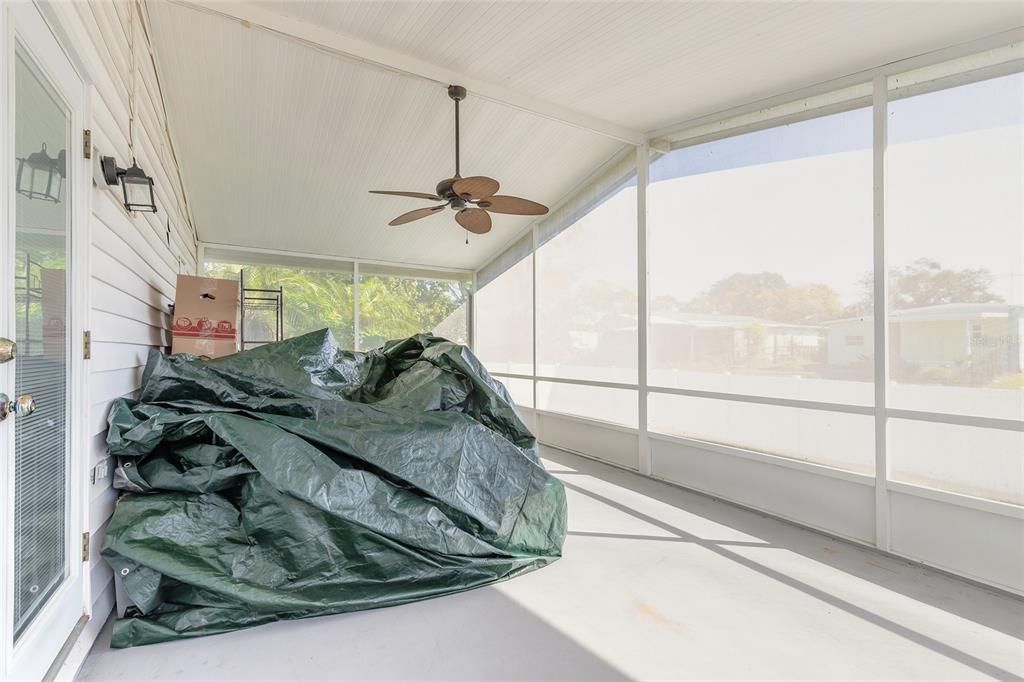 Active With Contract: $179,900 (2 beds, 2 baths, 1248 Square Feet)