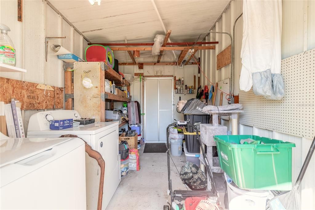 Active With Contract: $179,900 (2 beds, 2 baths, 1248 Square Feet)